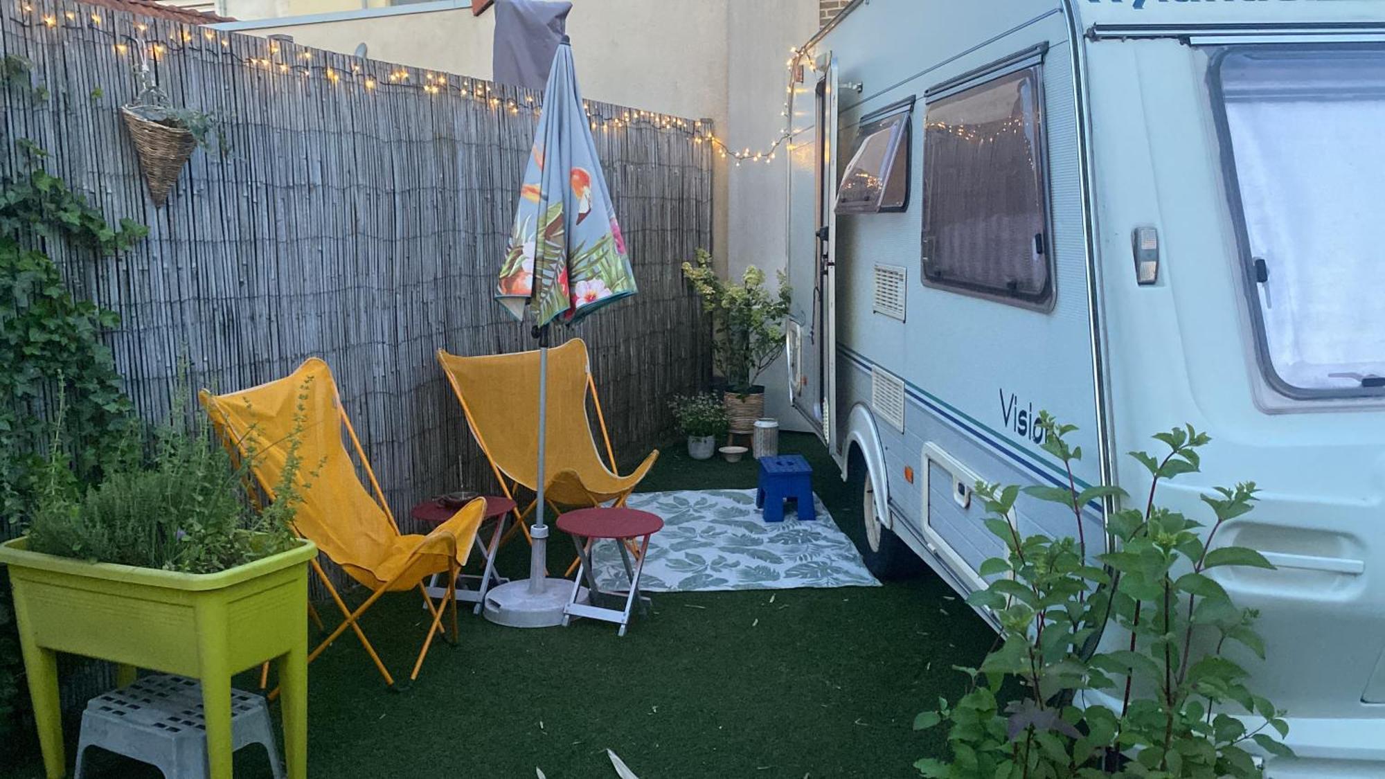 Gardencaravan Near Ghent In Green Area Dış mekan fotoğraf